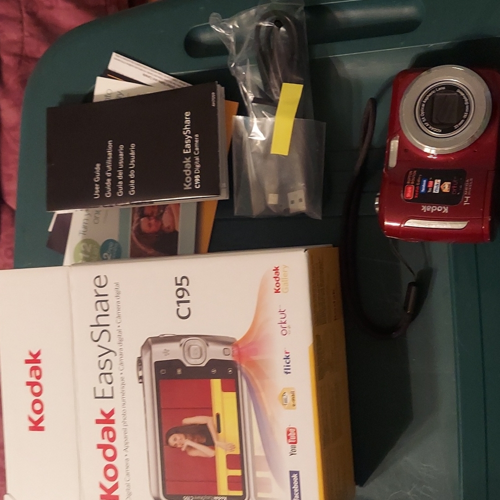 Kodak easy share c195 digital camera